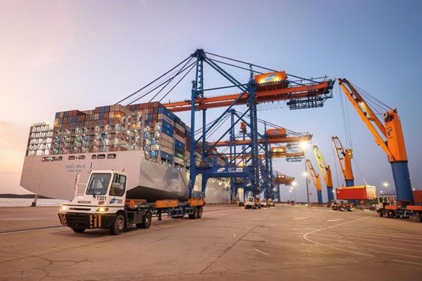 Các doanh nghiệp cảng của Việt Nam cũng đang tiên phong cho chuyển đổi số, chuyển đổi xanh theo mục tiêu NetZero của đất nước
