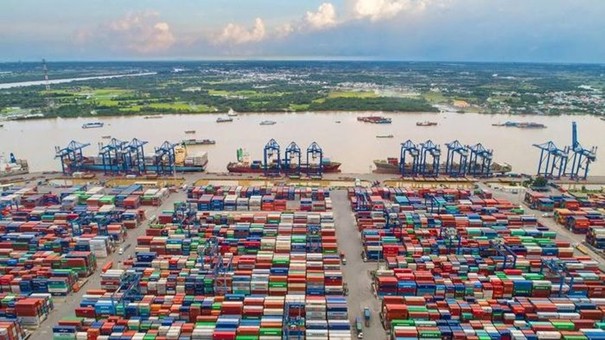 Chuyển đổi số và phát triển xanh đang trở thành hai trụ cột không thể tách rời, là điều kiện tiên quyết để logistics duy trì vai trò huyết mạch thương mại quốc tế và đóng góp cho tăng trưởng kinh tế bền vững.