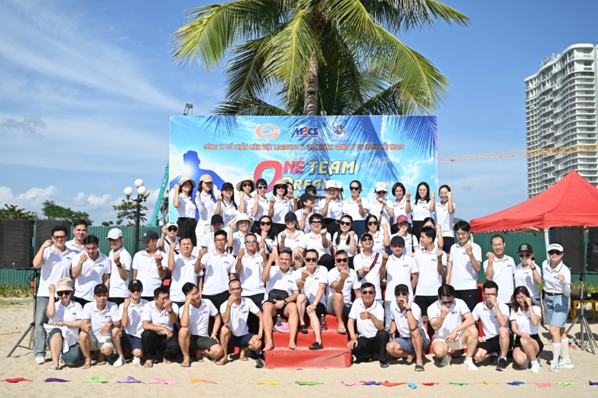 ONE TEAM - ONE DREAM - Khi Gắn Kết Tạo Nên Sức Mạnh, Khi Đồng Lòng Kiến Tạo Tương Lai